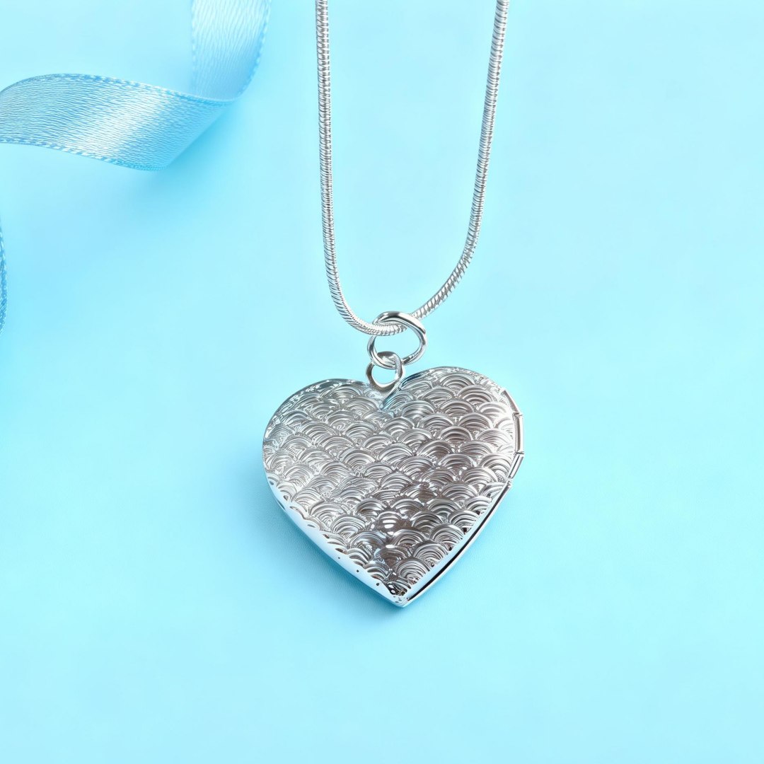 Kalung Bingkai Foto Hati Lucu  - Ethnic Fashion Boutique ulasan dan harga