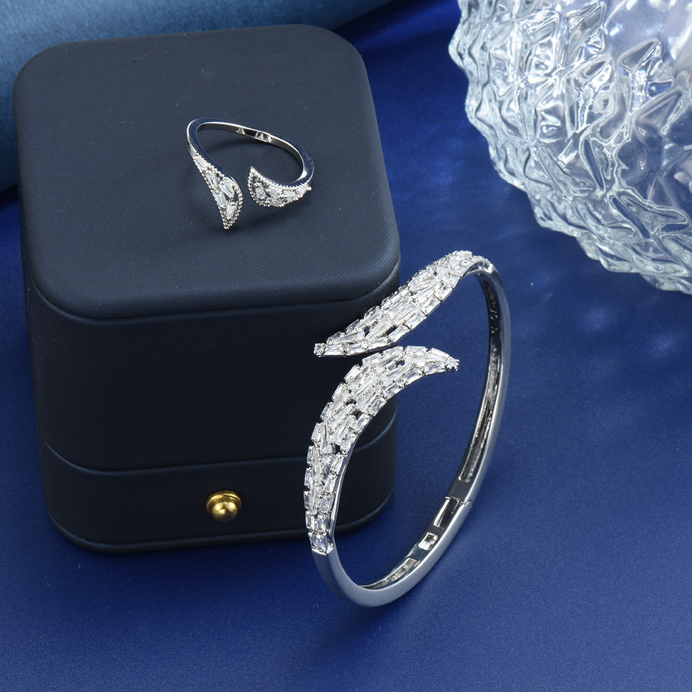 HIBRIDE Set Cincin Gelang Eleg - Latest Ethnic Fashion For Women ulasan dan harga