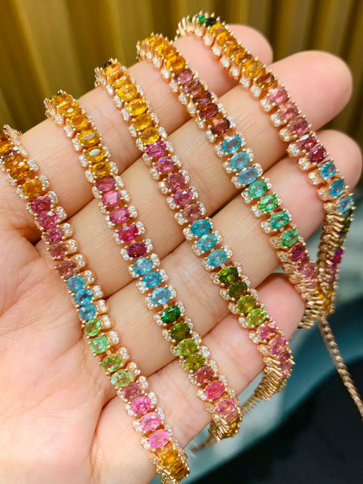 Gelang Batu Permata Turmalin A - Ethnic Fashion Boutique ulasan dan harga