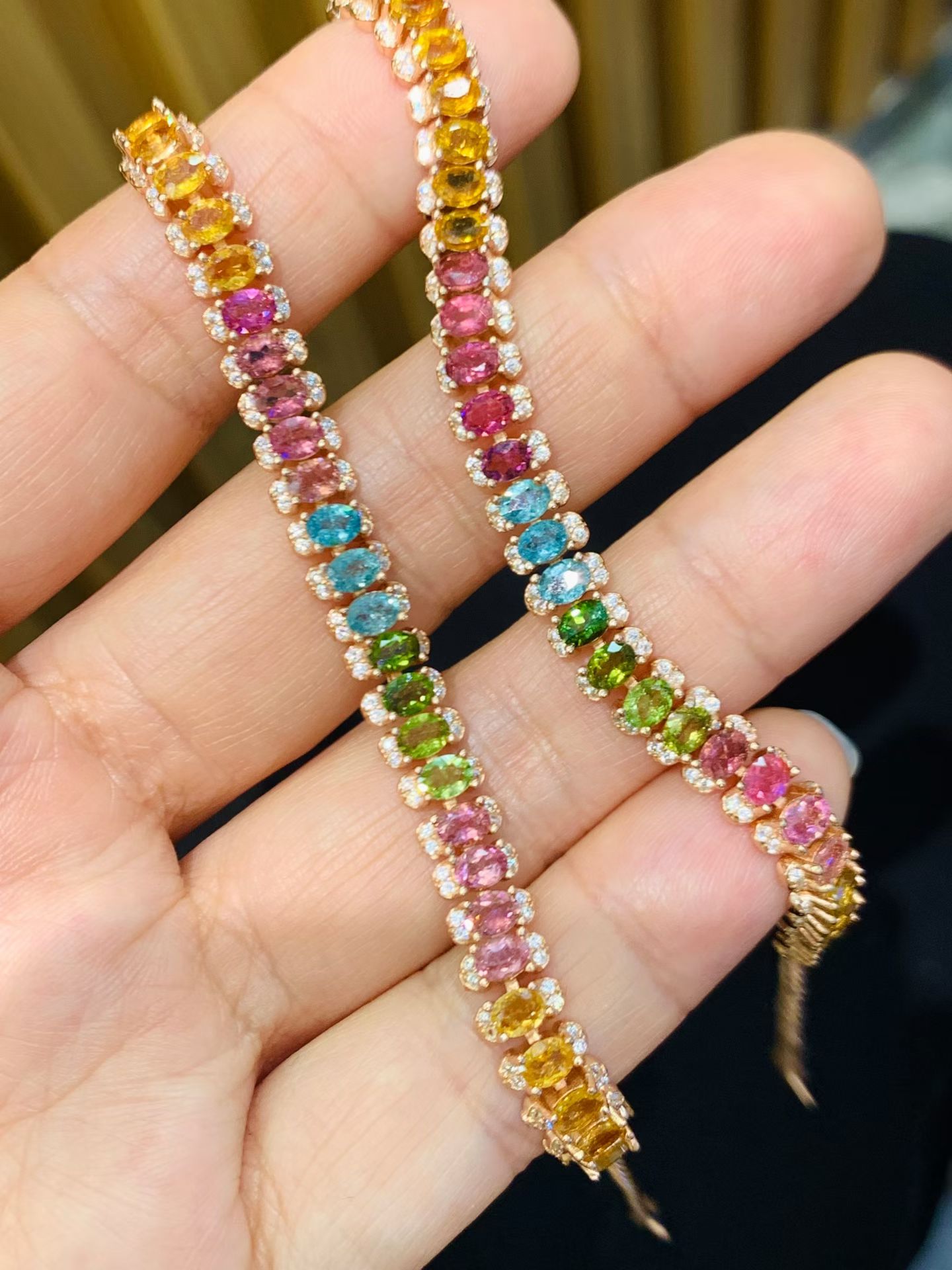 Gelang Batu Permata Turmalin A - Ethnic Fashion Boutique ulasan dan harga